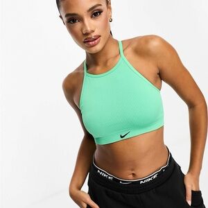 NWT Women’s Nike Indy Sports Bra Seamless Ribbed Green Light Support XS